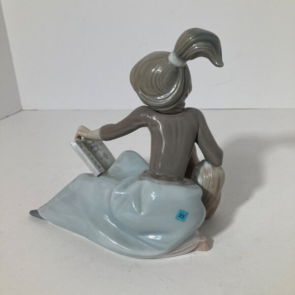 Vintage Lladro A Lesson Shared Figurine Girl Reading Book Dog Puppy 5475 6.25 - Picture 4 of 11